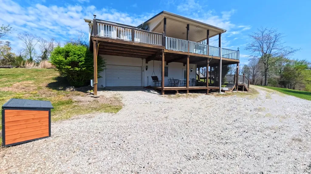 1440 Spout Springs Road Clay City KY 40312