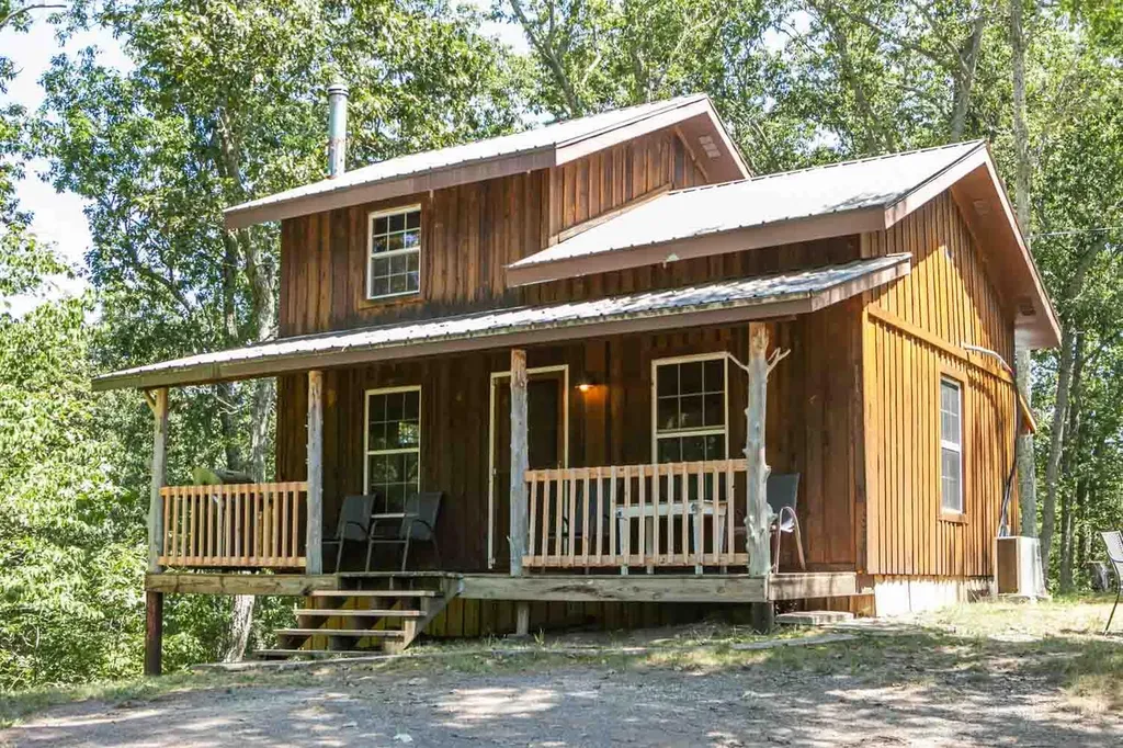 1440 Spout Springs Road Clay City KY 40312