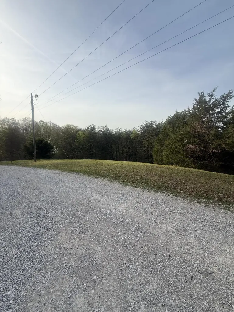 1926 Greenbriar Road Monticello KY 42633
