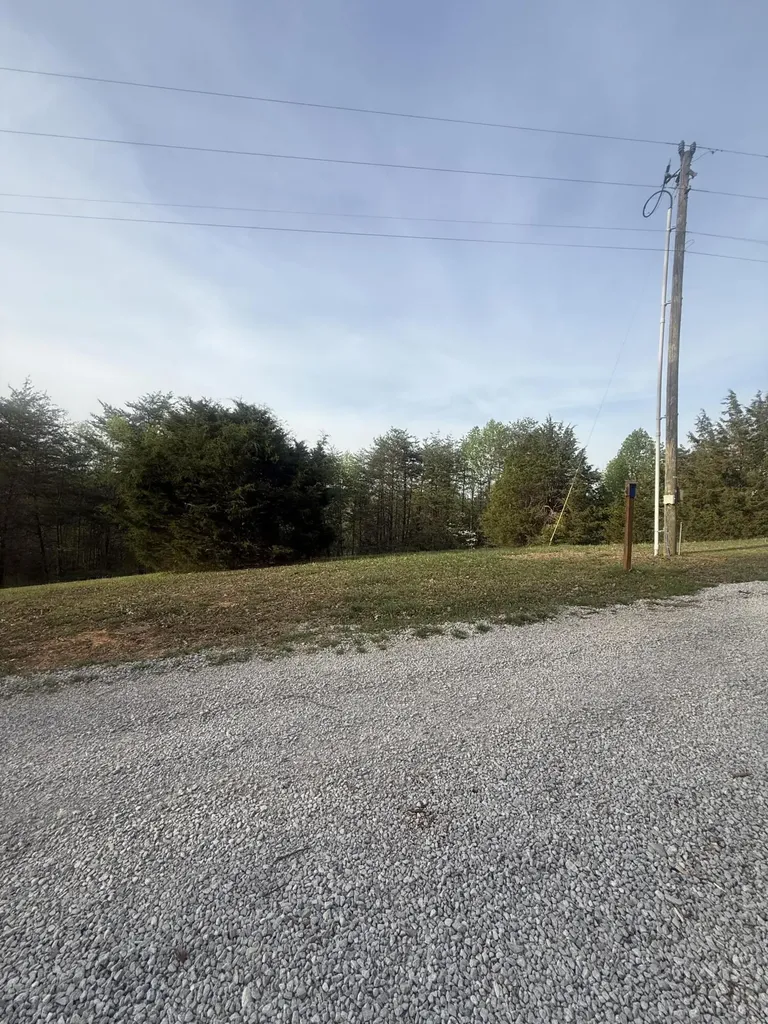1926 Greenbriar Road Monticello KY 42633