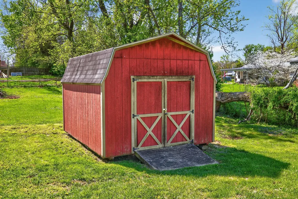 107 Cardinal Drive Lawrenceburg KY 40342