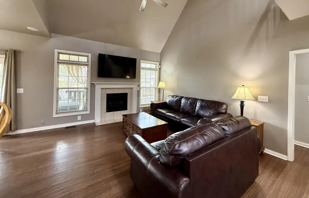1217 Angus Trail Lexington KY 40509