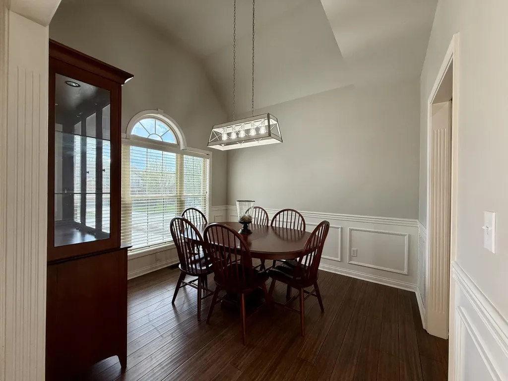 1217 Angus Trail Lexington KY 40509