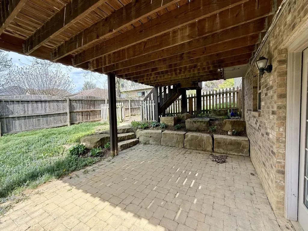 1217 Angus Trail Lexington KY 40509