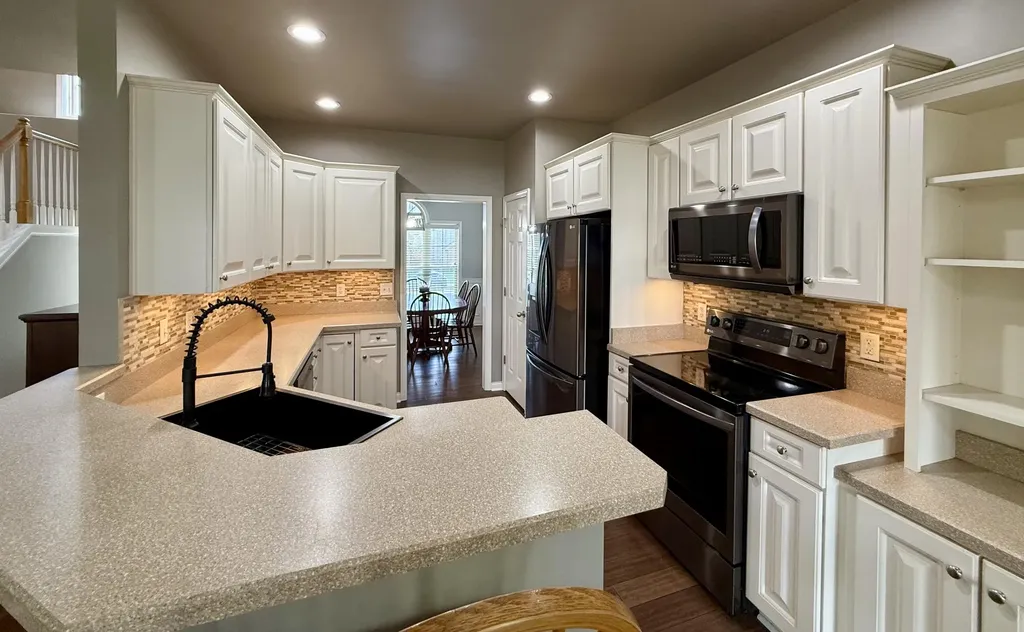 1217 Angus Trail Lexington KY 40509