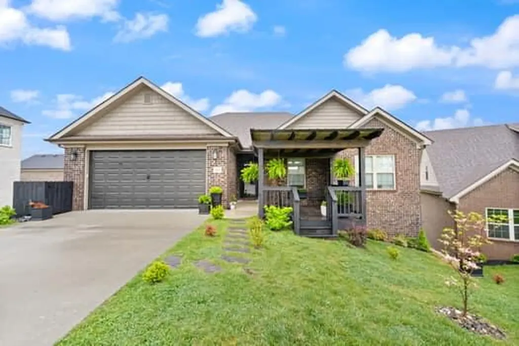 305 Pam Drive Richmond KY 40475