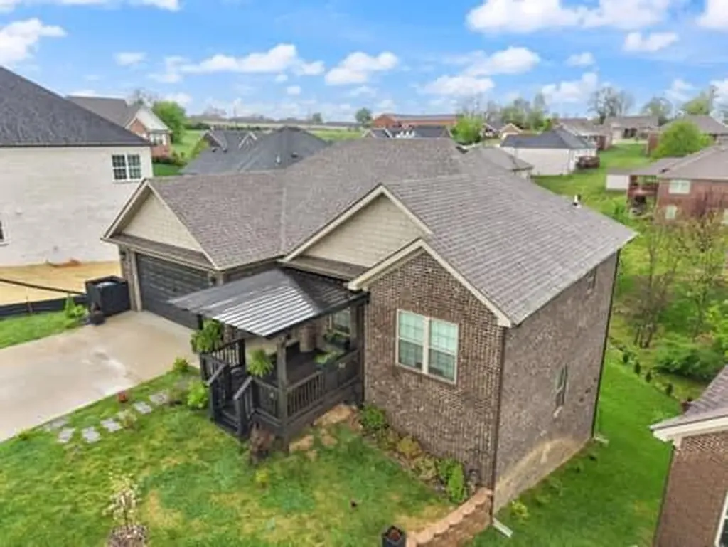 305 Pam Drive Richmond KY 40475