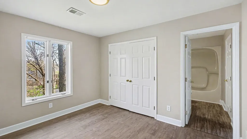 1640 Nicholasville Road Lexington KY 40503
