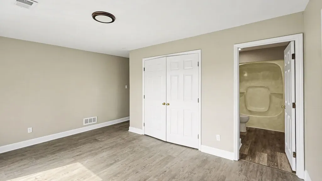1640 Nicholasville Road Lexington KY 40503