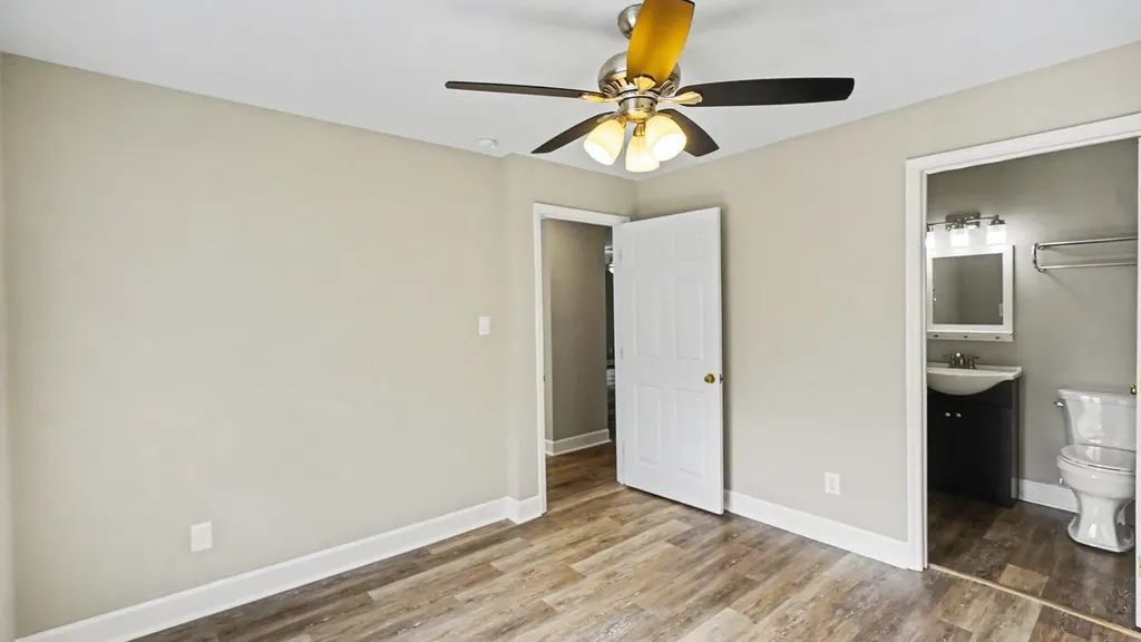 1640 Nicholasville Road Lexington KY 40503