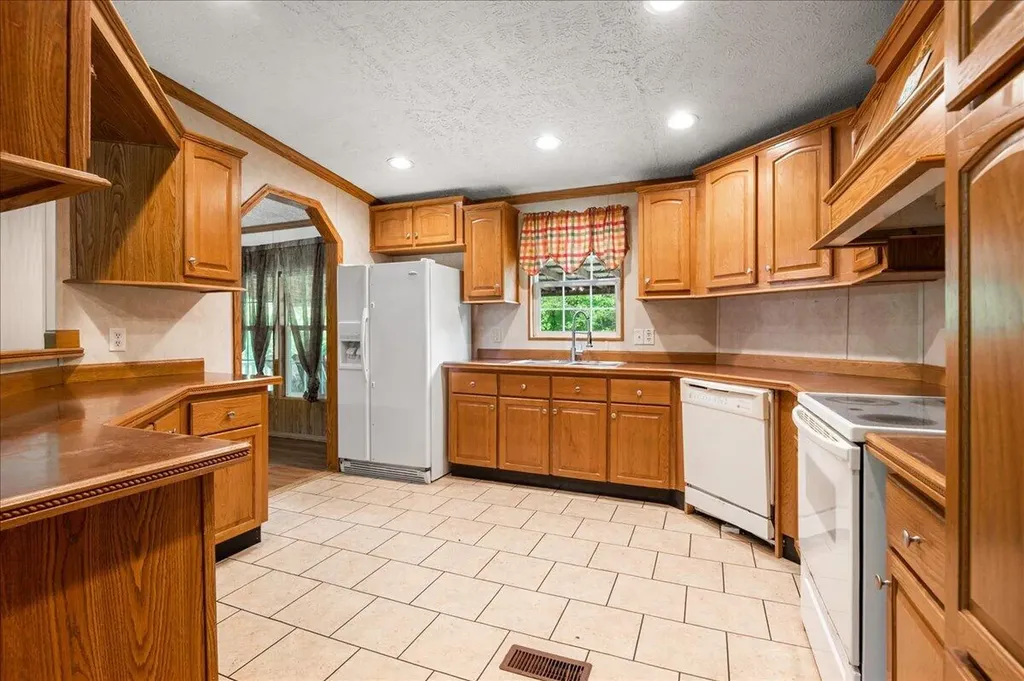 598 Skaggs Branch Road Williamsburg KY 40769