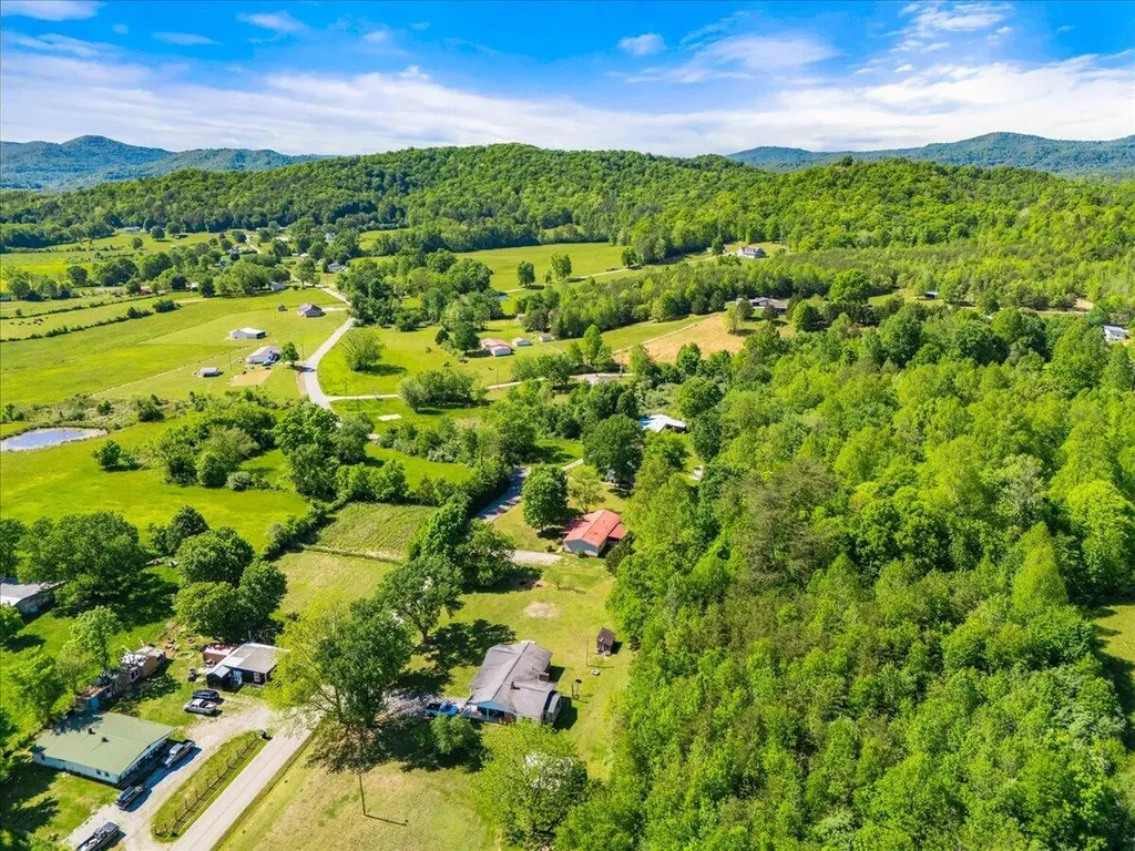 598 Skaggs Branch Road Williamsburg KY 40769