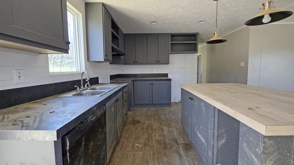 423 Bertram Hollow Road Garrison KY 41141