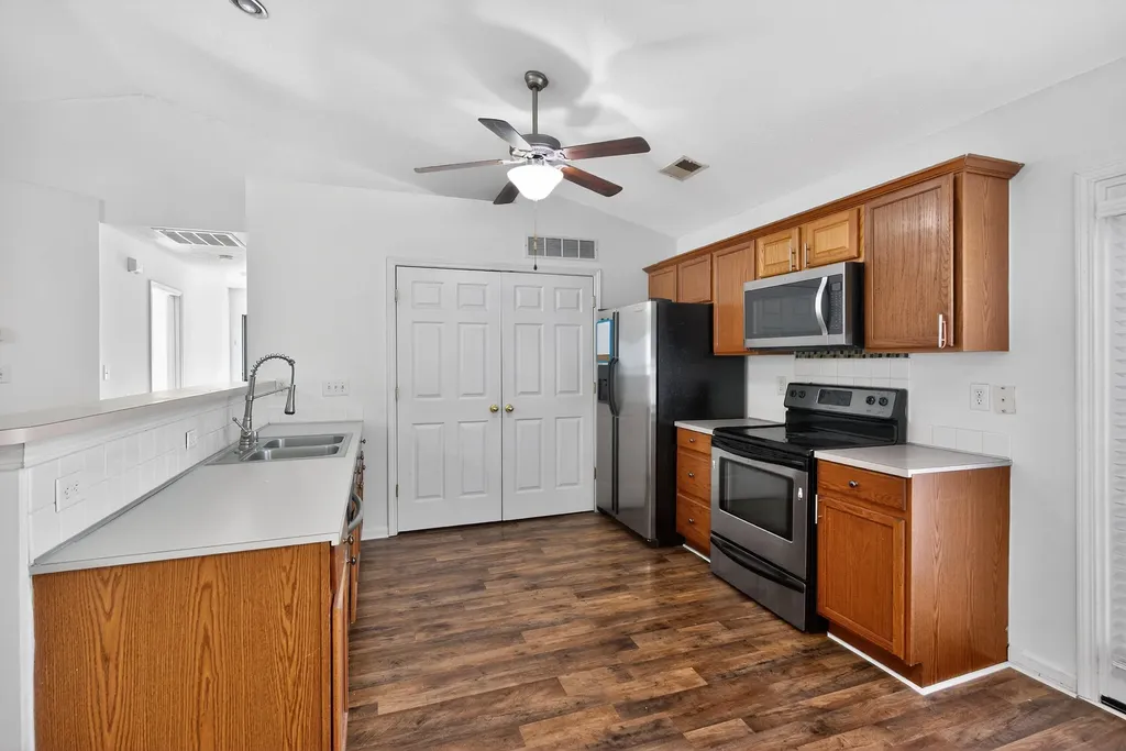 126 W Chopin Way Georgetown KY 40324
