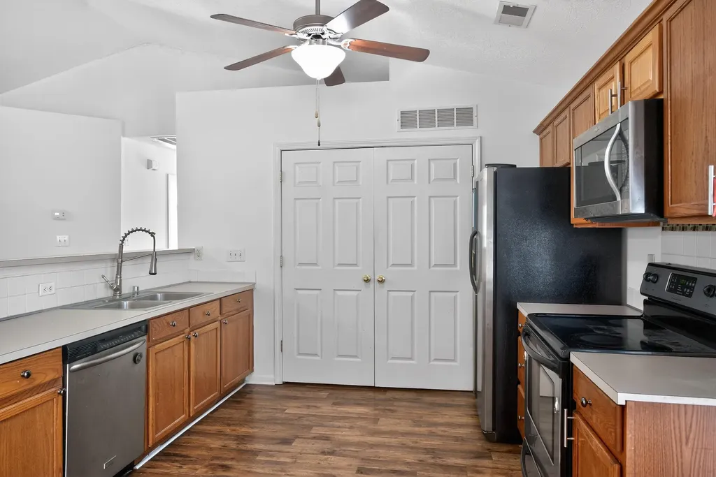 126 W Chopin Way Georgetown KY 40324