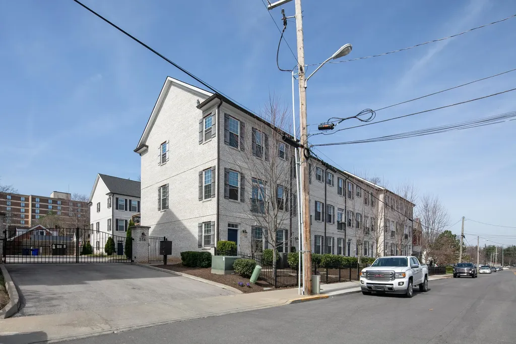 516 Maryland Avenue Lexington KY 40508