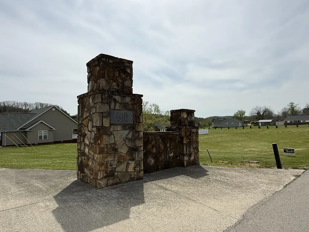 9999 Birch Creek Lane East Bernstadt KY 40729