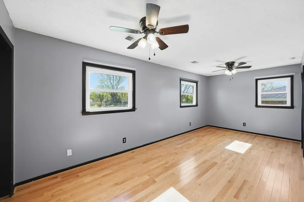 329 Mulberry Drive Lexington KY 40509