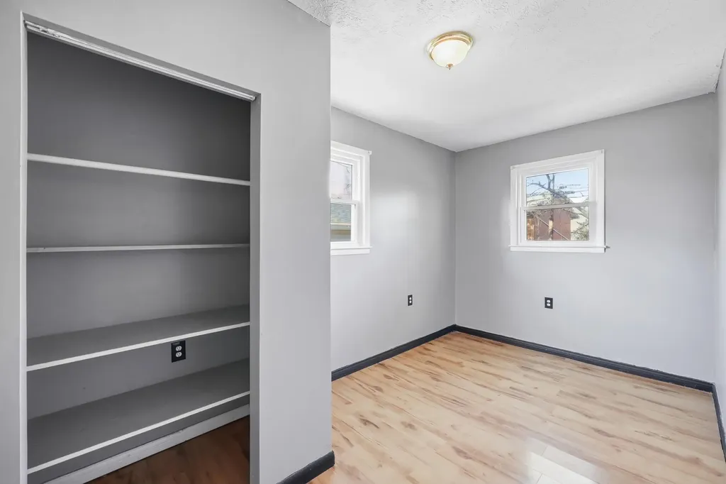 329 Mulberry Drive Lexington KY 40509