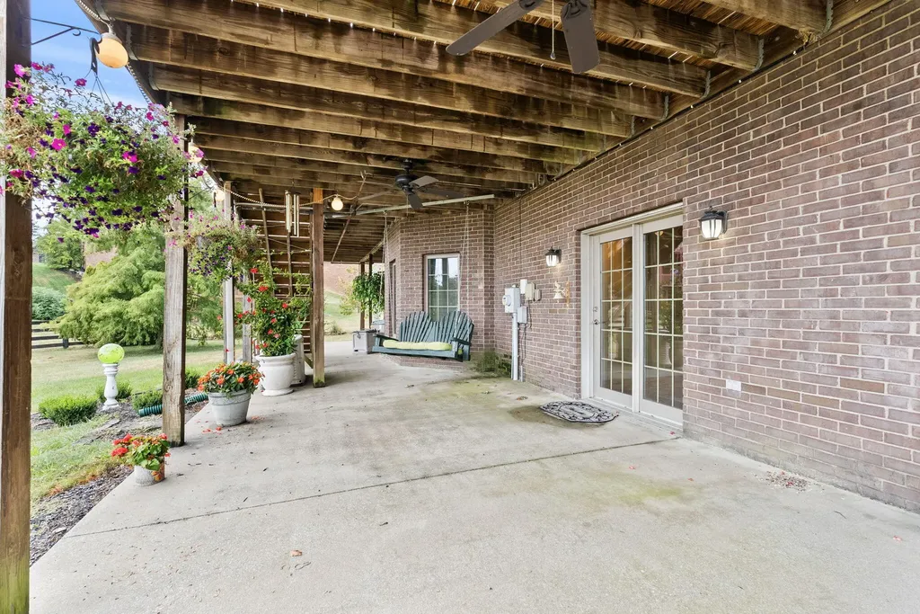 117 Lake Point Drive Richmond KY 40475