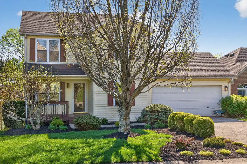 364 Village Drive Frankfort KY 40601