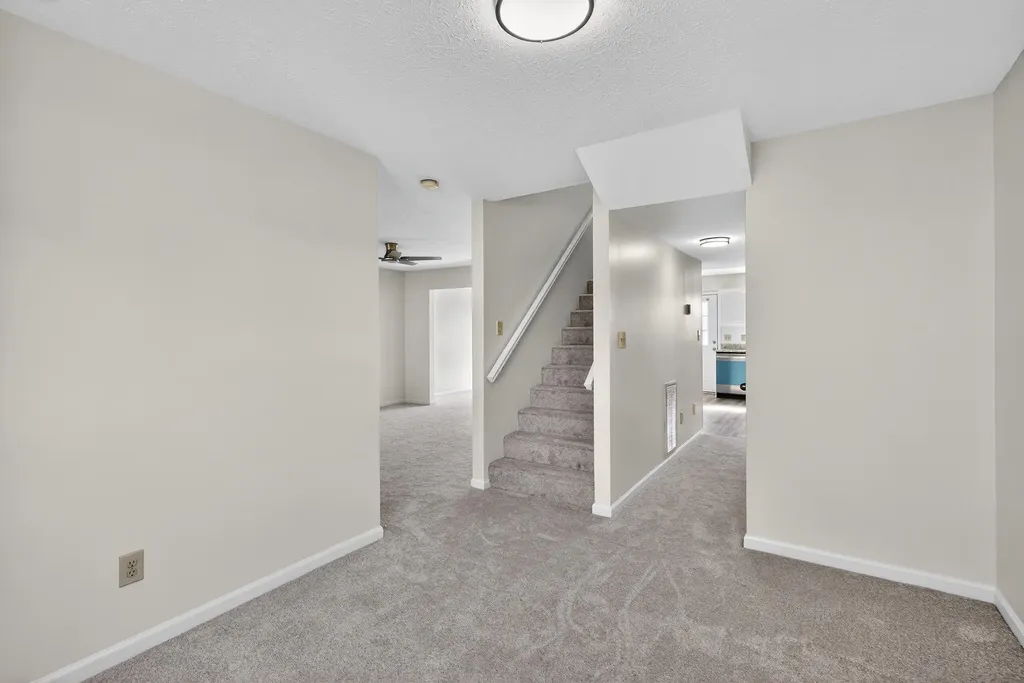 364 Village Drive Frankfort KY 40601