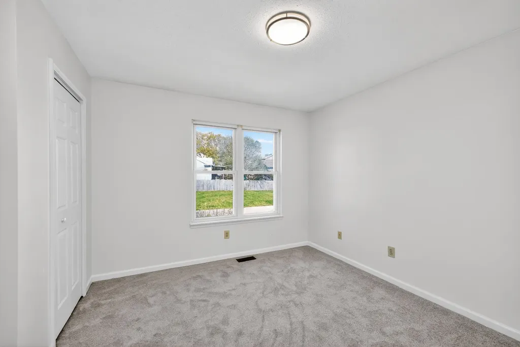 364 Village Drive Frankfort KY 40601