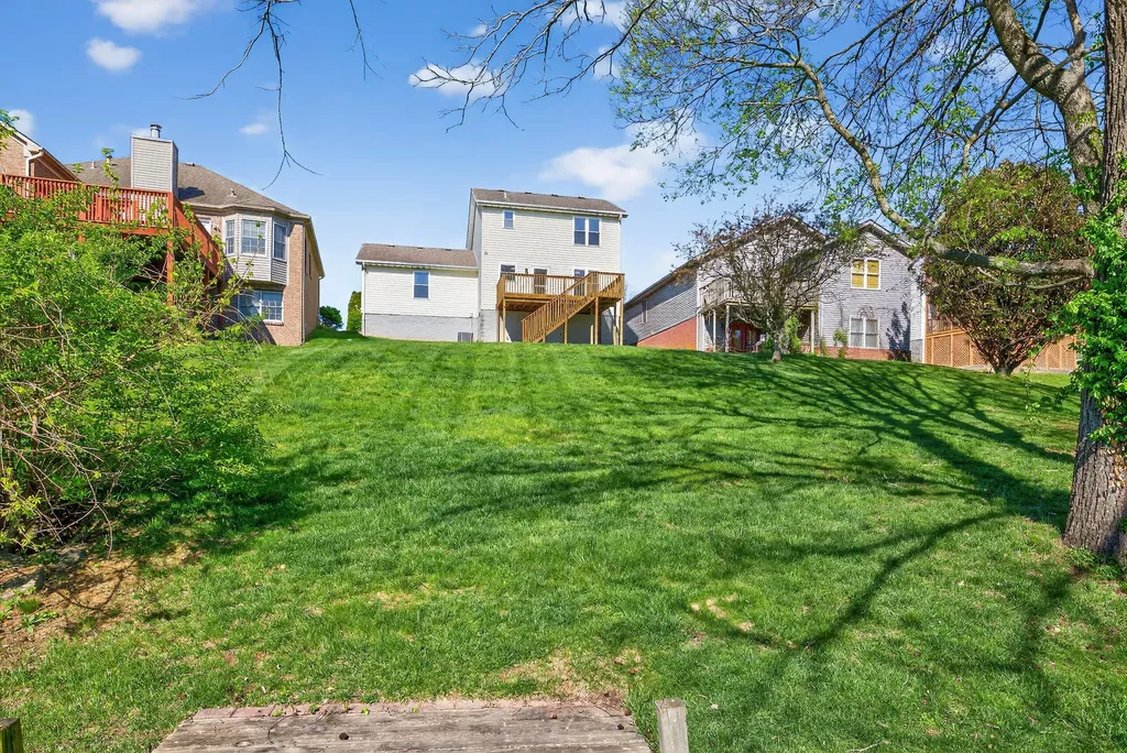 364 Village Drive Frankfort KY 40601