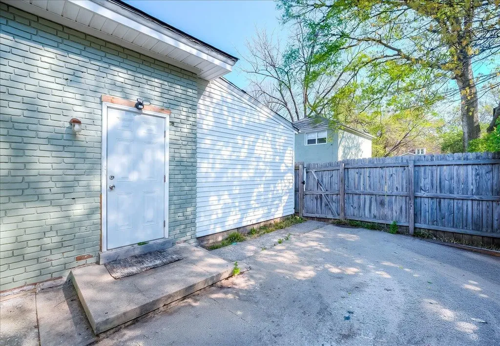 729 Hambrick Avenue Lexington KY 40508