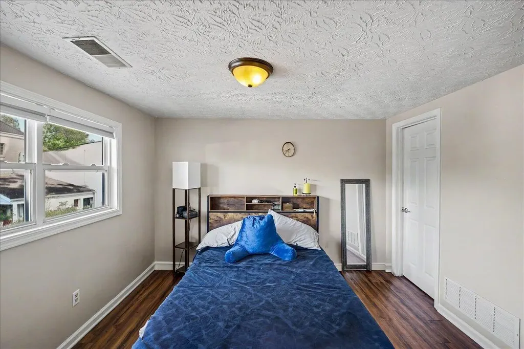 729 Hambrick Avenue Lexington KY 40508