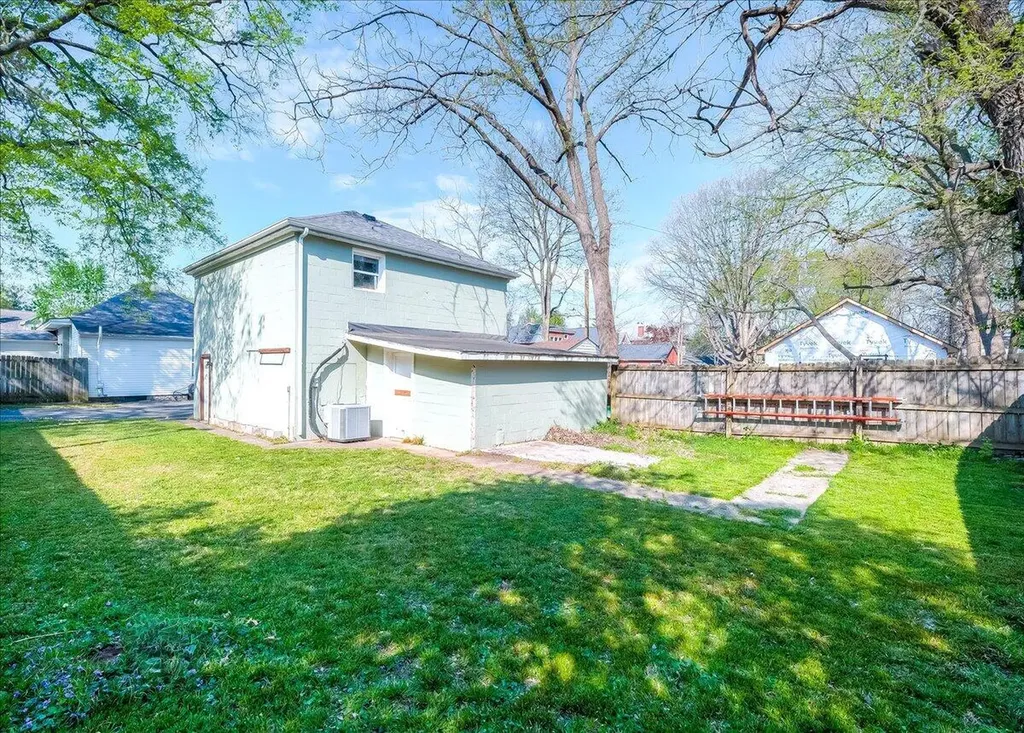 729 Hambrick Avenue Lexington KY 40508