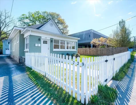 729 Hambrick Avenue Lexington KY 40508