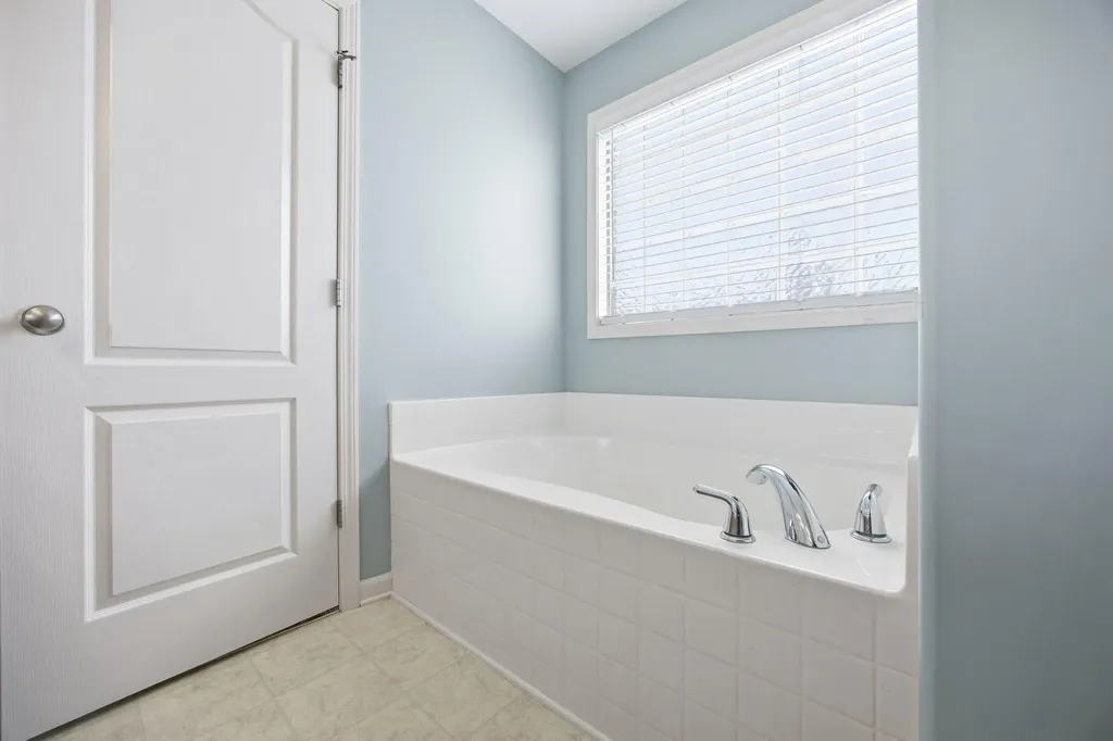 100 Summit Drive Georgetown KY 40324