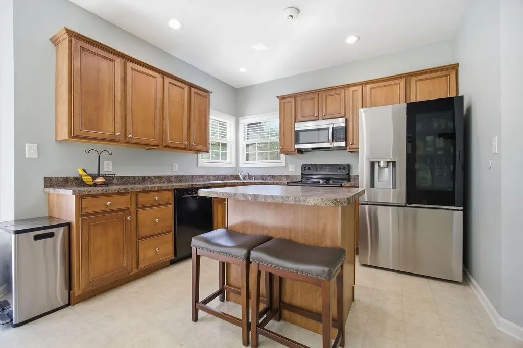 100 Summit Drive Georgetown KY 40324
