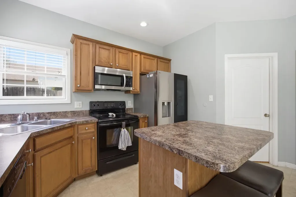 100 Summit Drive Georgetown KY 40324