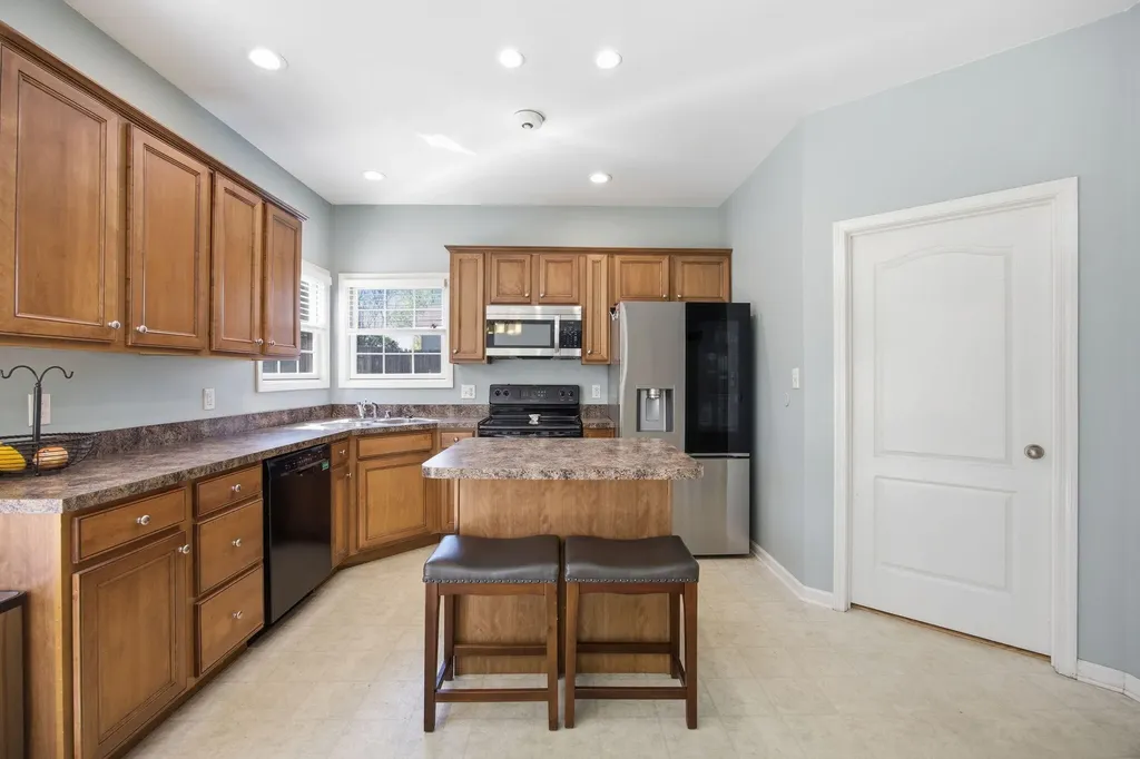 100 Summit Drive Georgetown KY 40324
