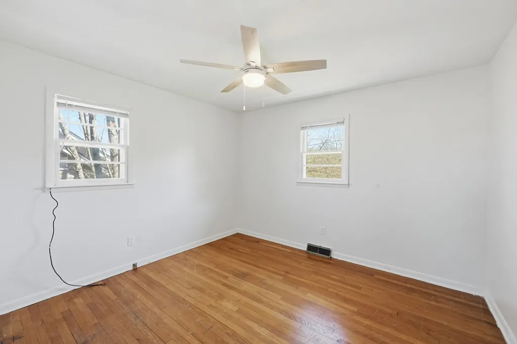 30 Halls Lane Stanton KY 40380