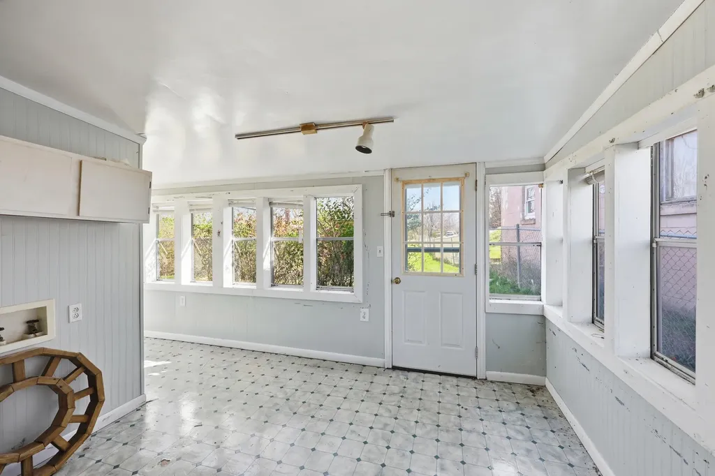 30 Halls Lane Stanton KY 40380