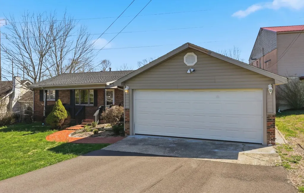 30 Halls Lane Stanton KY 40380