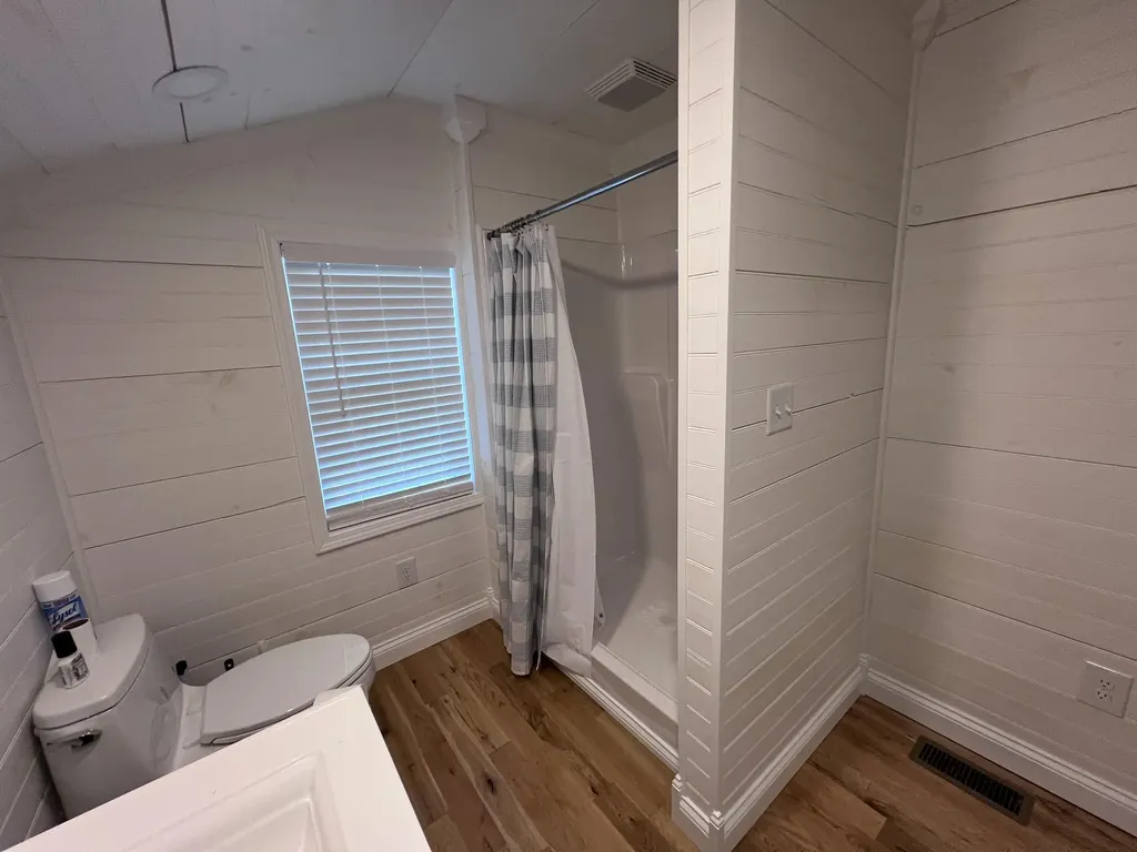 1604 Tiny Branch Frakes KY 40940