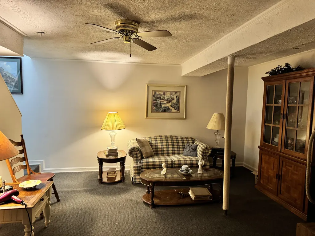 213 Taylorsville Trail Georgetown KY 40324