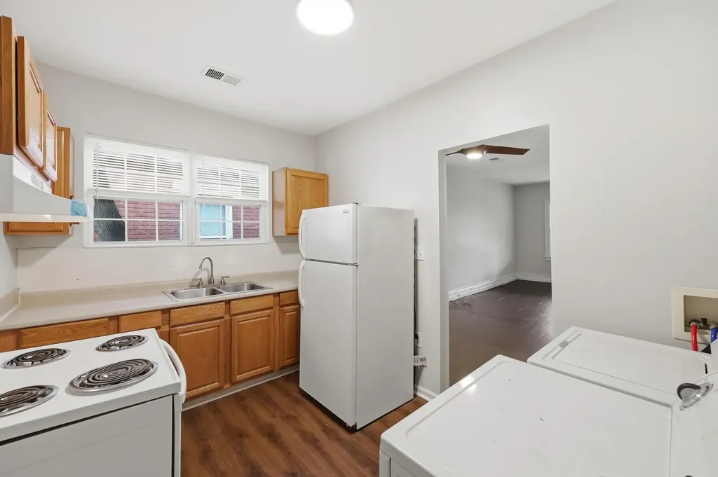 416 Kentucky Court Lexington KY 40502