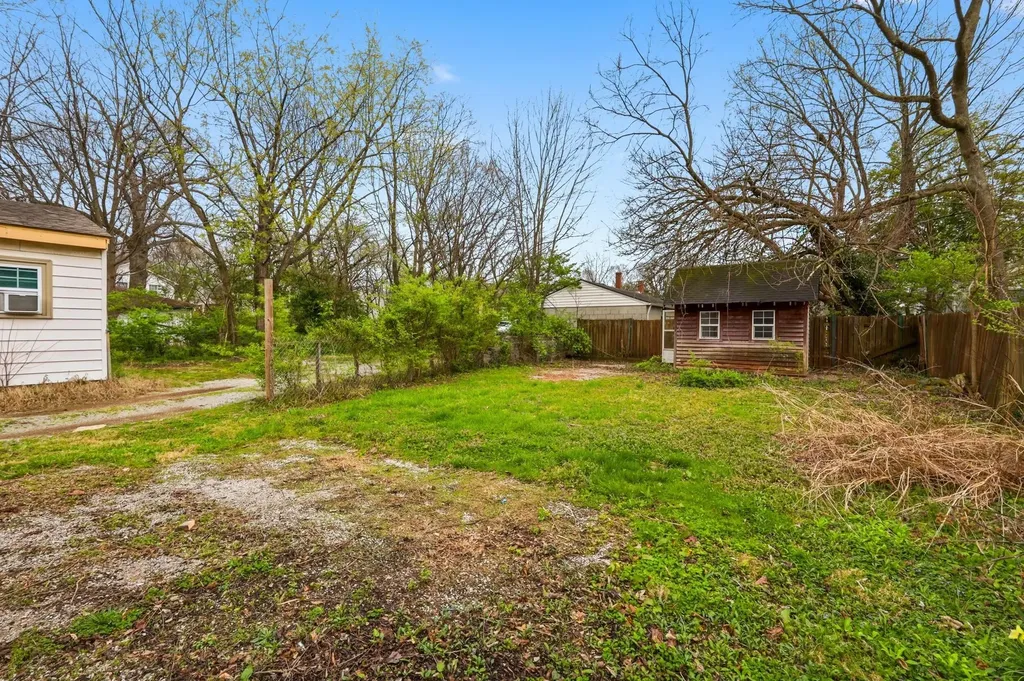 416 Kentucky Court Lexington KY 40502