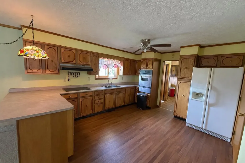 1010 N Main Street Barbourville KY 40906