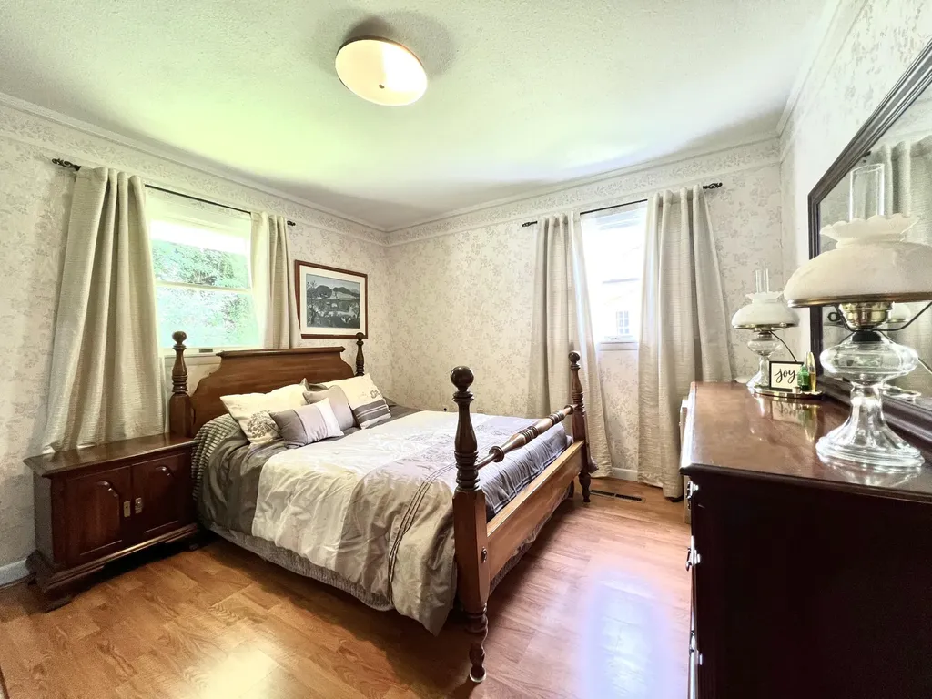 30 Amos Newsome Lane Virgie KY 41572