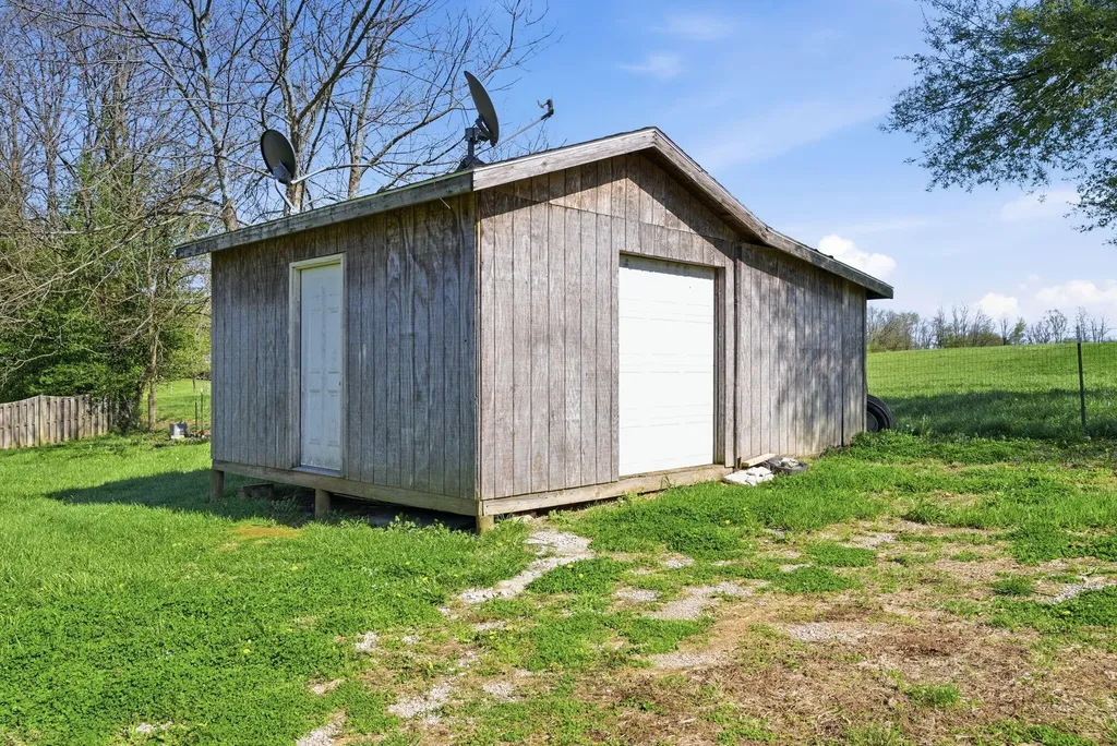 158 Riley Street Stamping Ground KY 40379