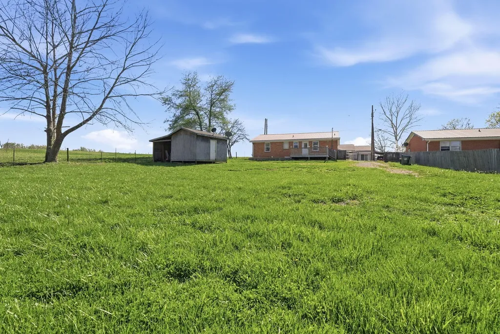 158 Riley Street Stamping Ground KY 40379