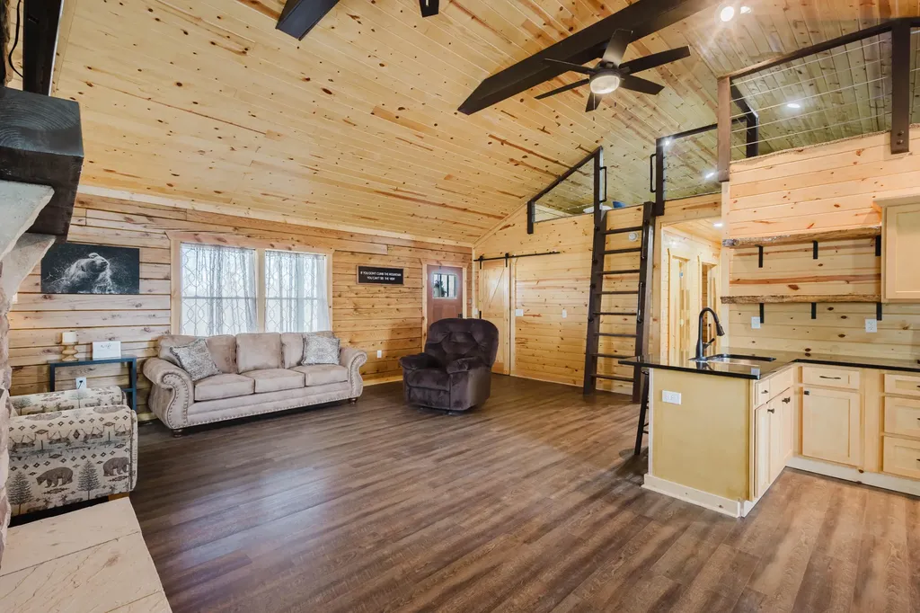 1182 Darrell Randall Road Stanton KY 40380