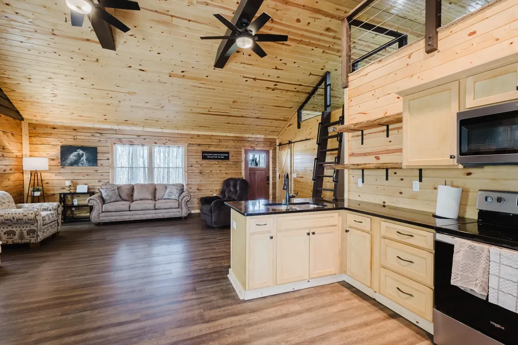 1182 Darrell Randall Road Stanton KY 40380