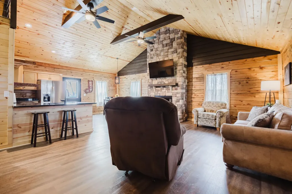 1182 Darrell Randall Road Stanton KY 40380